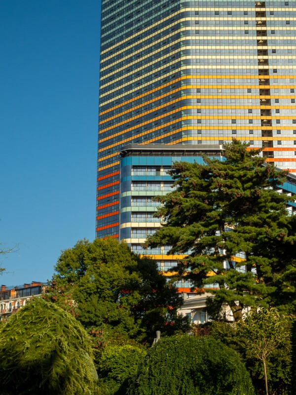 AZURE Tower  2025-08-18 1-3