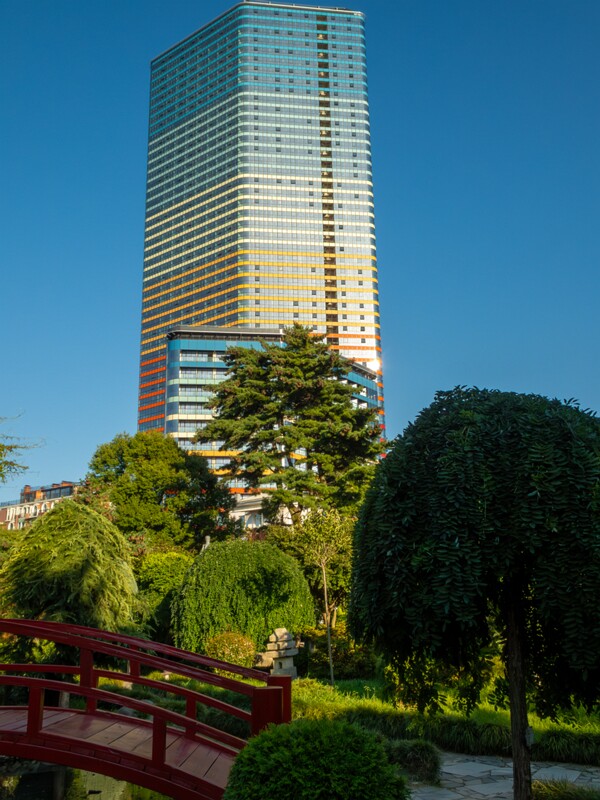 AZURE Tower  2025-08-18 1-4