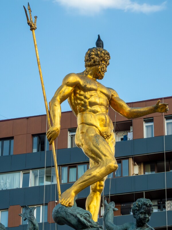 Neptune Fountain  2025-08-21 1-3